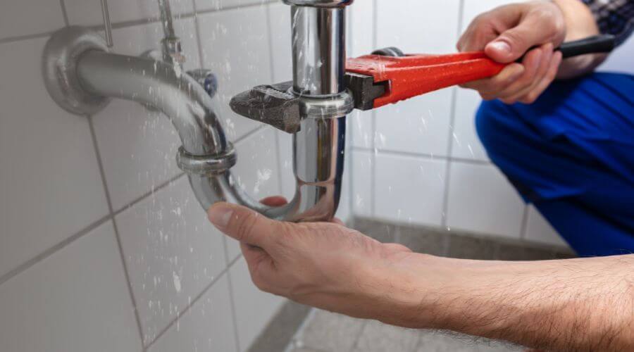Professional Leak Detection in Le Claire, IA